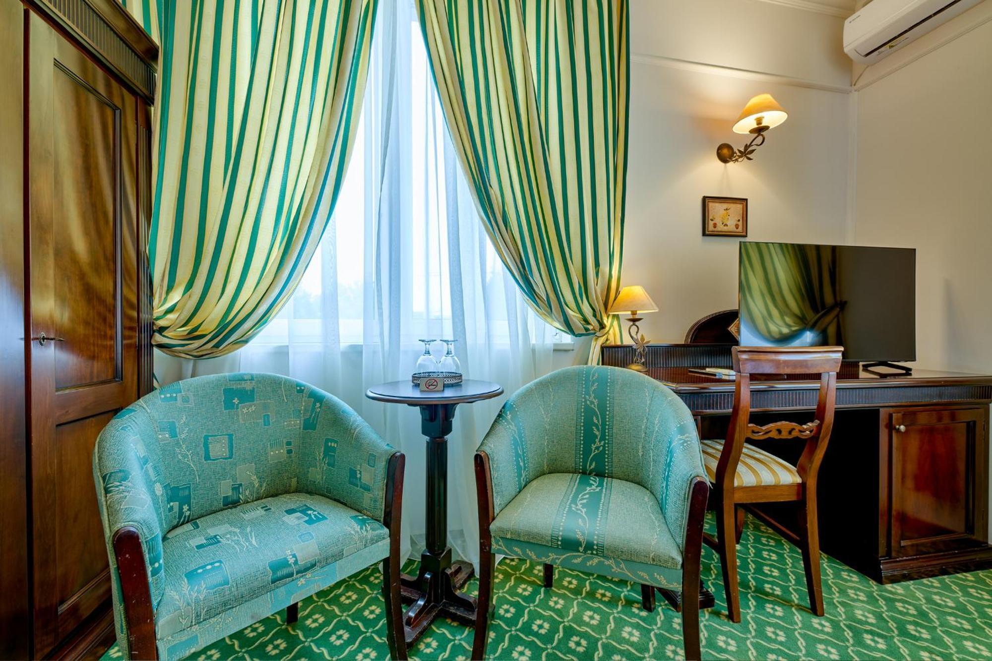 Hotel Classico Timisoara Exterior photo