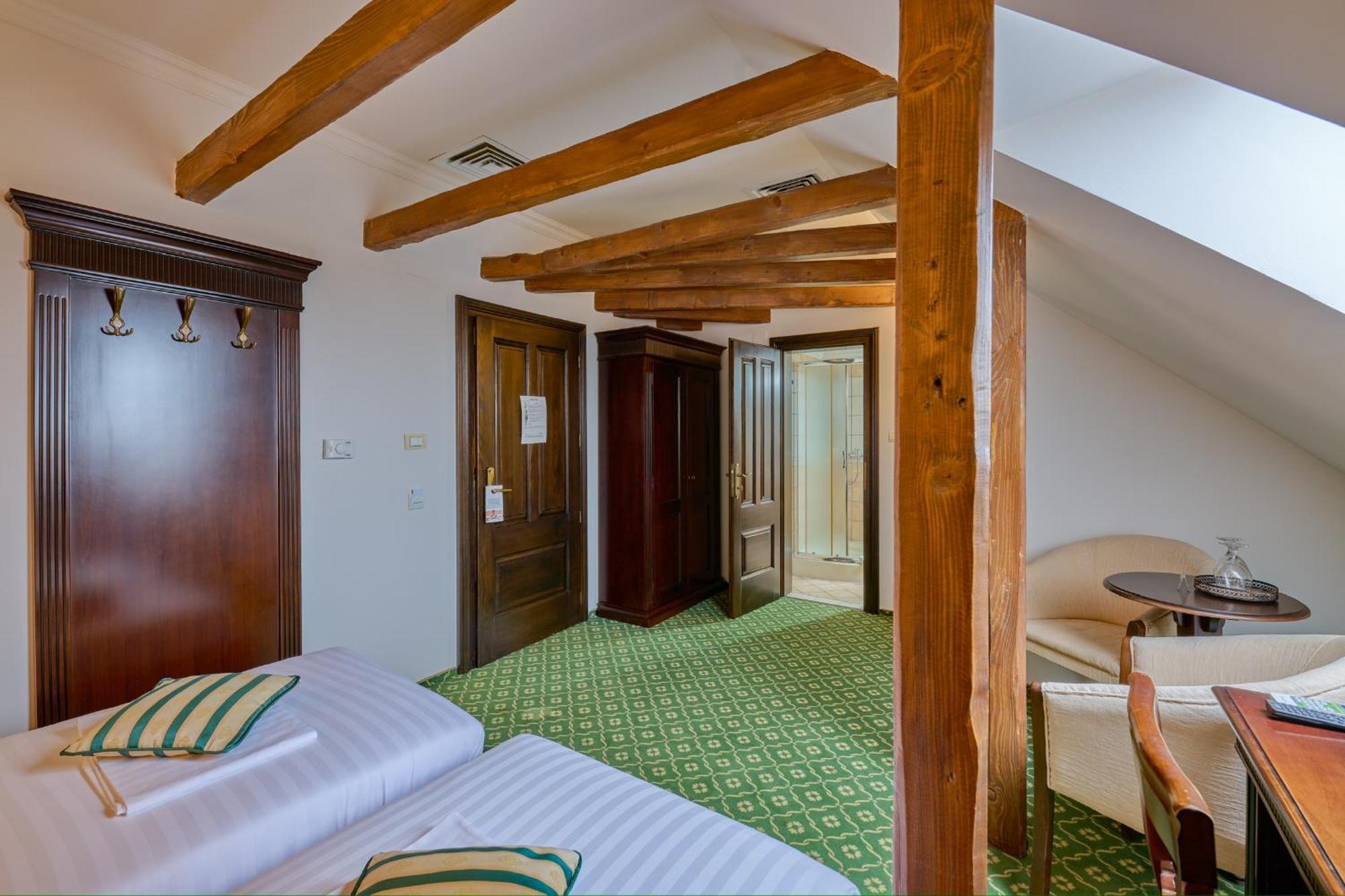 Hotel Classico Timisoara Exterior photo